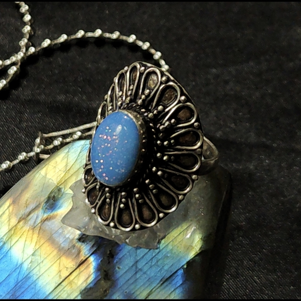 9 1/2-9 3/4,Gorgeous, OVAL Triplett Agate Ring Set In Stunning Intricate Design~